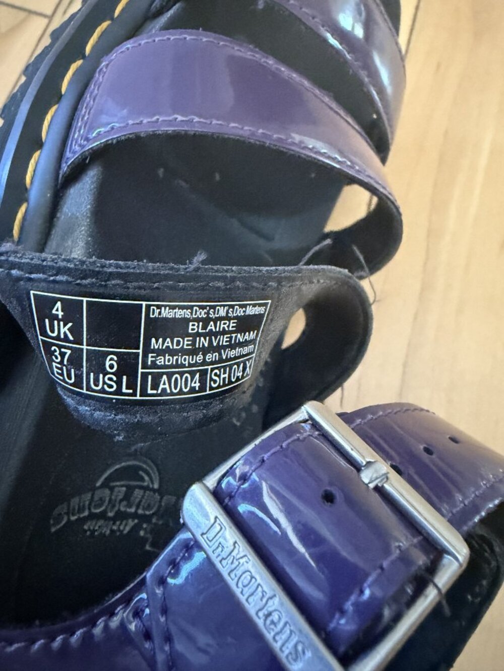 Dr. Martens Women's Blaire Patent Purple Sandals - Size 6 - Picture 7 of 7